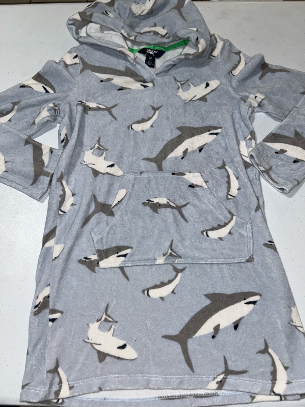 Land’s End Boy’s Long Sleeve Towel Swimsuit Cover Up Sharks Size M (8)